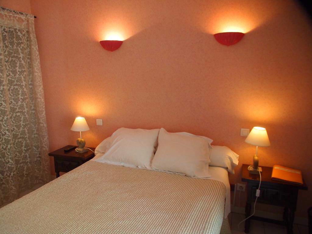 Hotel Emma Calve ミヨー 部屋 写真