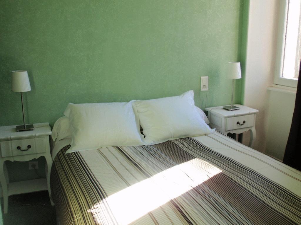 Hotel Emma Calve ミヨー 部屋 写真