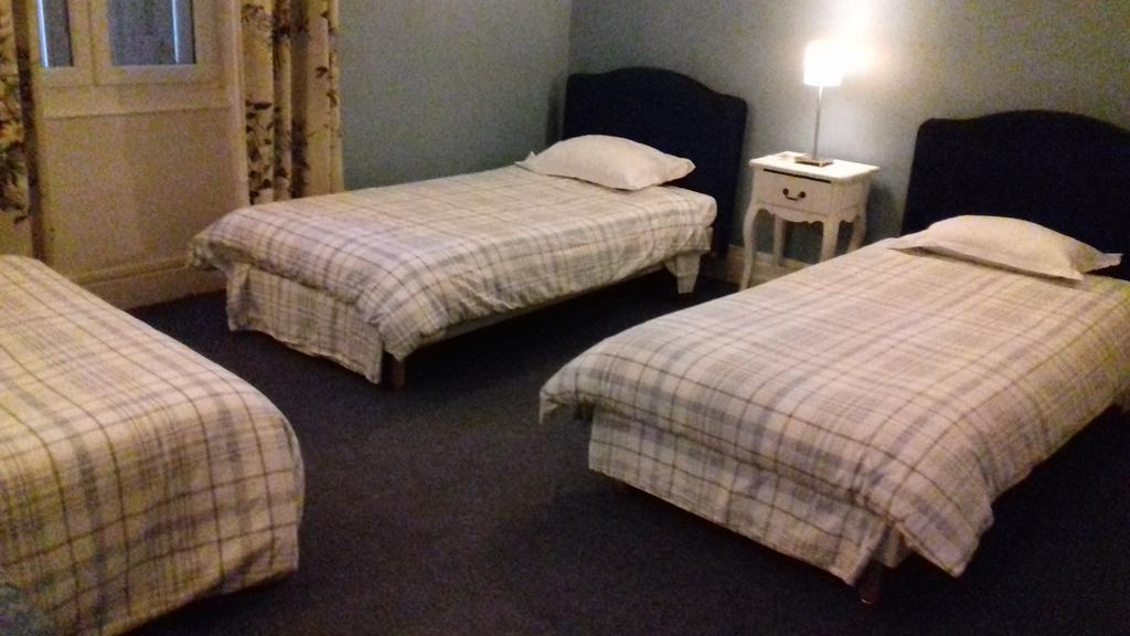 Hotel Emma Calve ミヨー エクステリア 写真